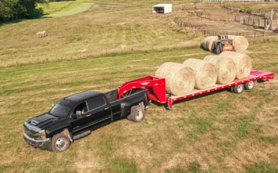 Gooseneck and Flatbed Trailers: The Workhorses of Hauling