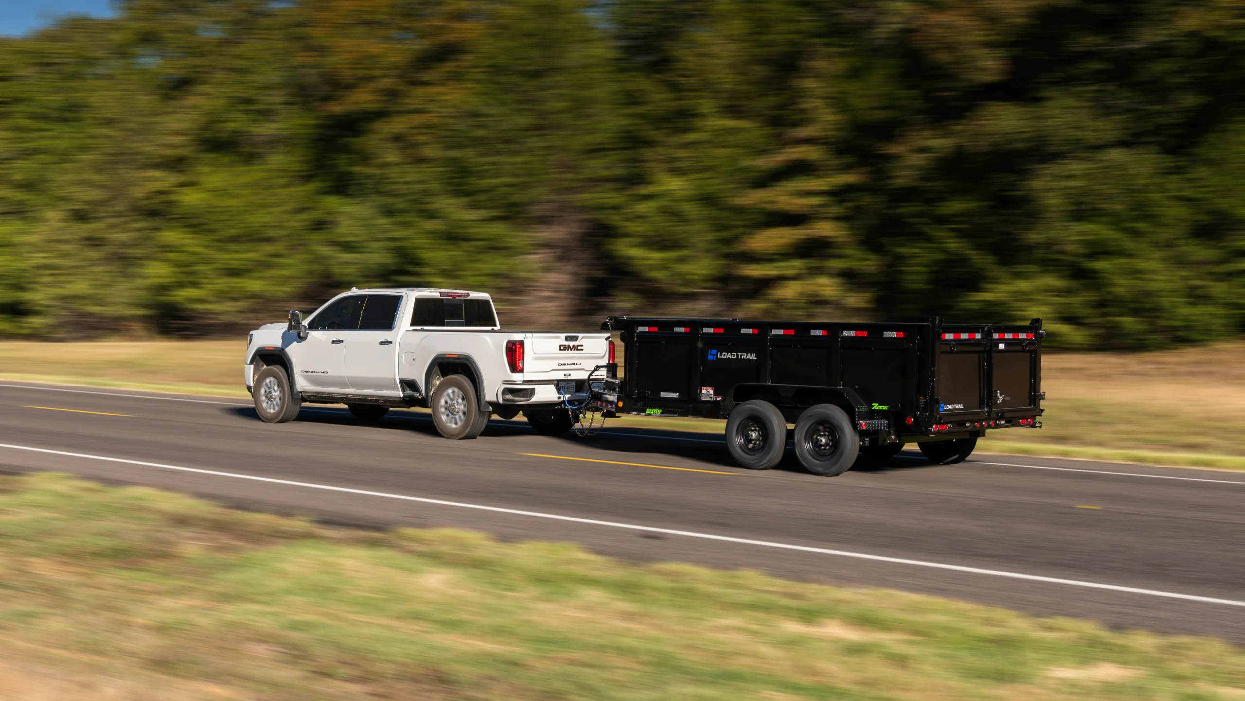 Dump trailer at work